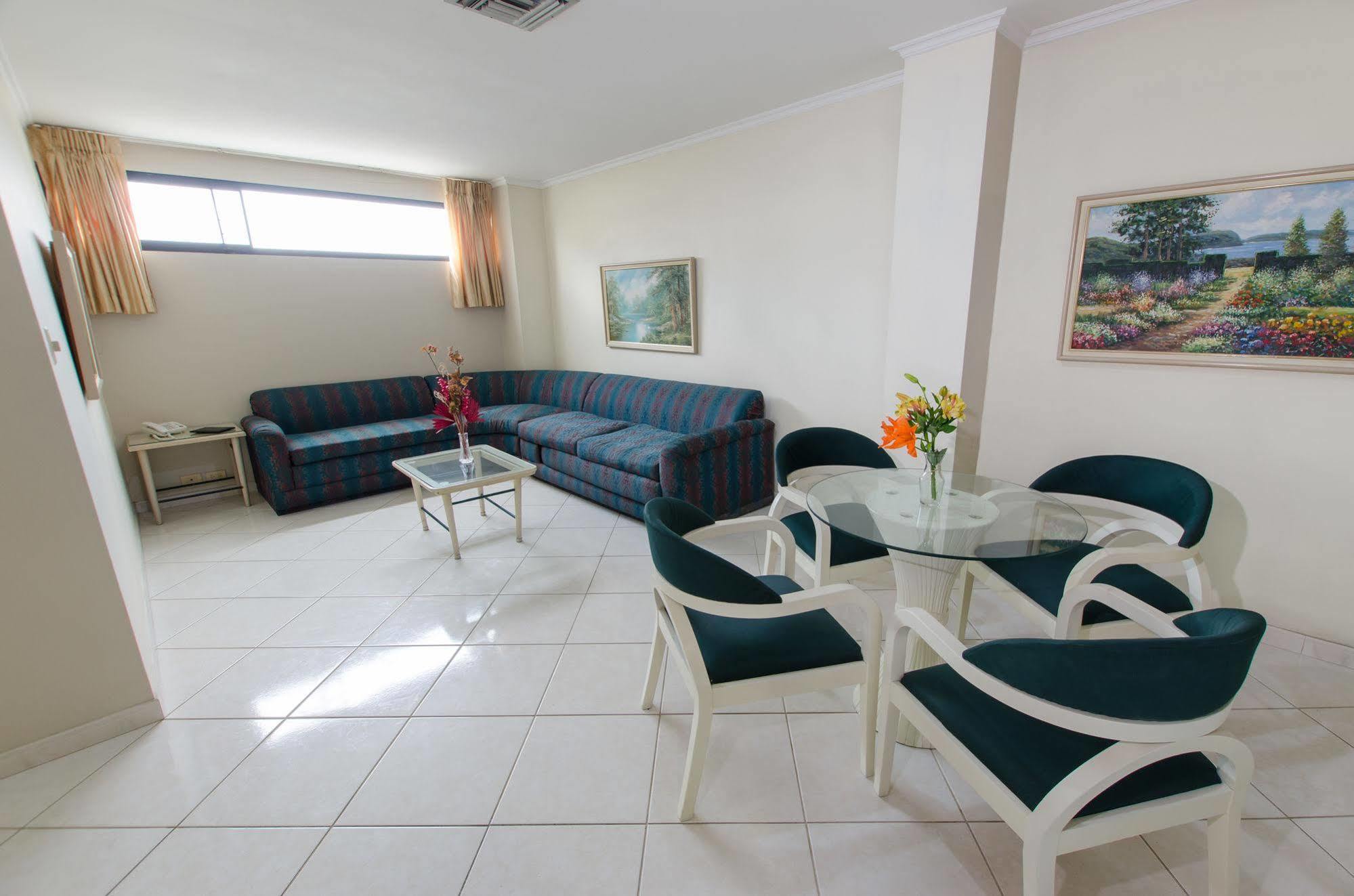 Apart Hotel Kennedy Guayaquil Luaran gambar